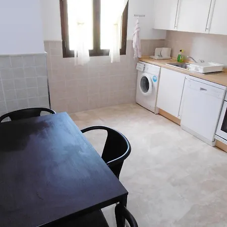 Apartment Auf Drei Ebenen Mit Vier Terrassen, Wlan U Gemeinschaftspool Estepona