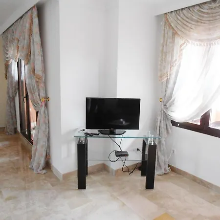 Apartment Auf Drei Ebenen Mit Vier Terrassen, Wlan U Gemeinschaftspool